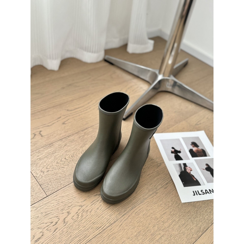 Ce**e boots